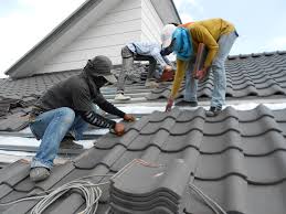 Best Roof Insulation Installation  in Oak Hill, WV